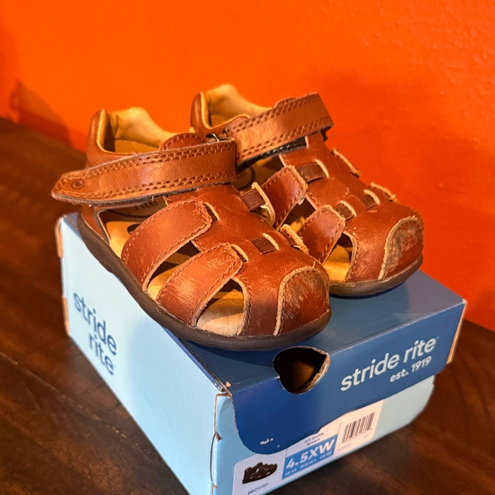 Stride Rite Tan toddler Sandals